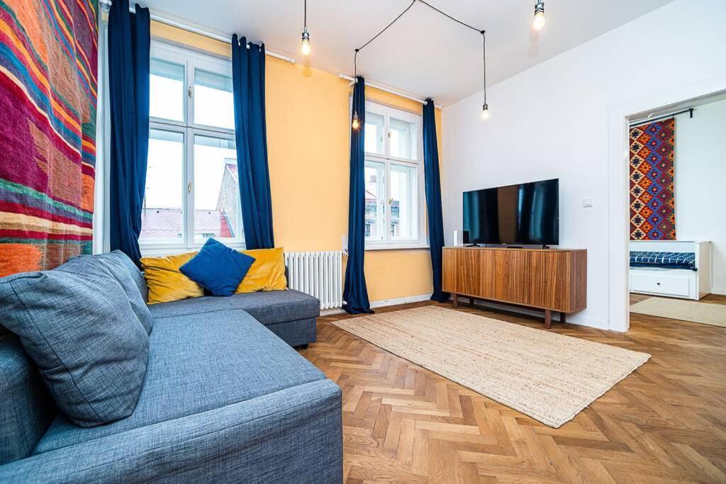 Elegant, Modern, 2-Bed Flat By Museum Of Prague Leilighet Eksteriør bilde